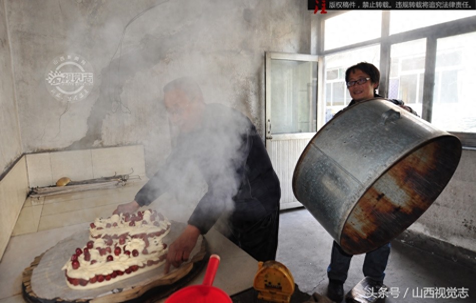 “非遗”：春节临近定襄面塑年味足