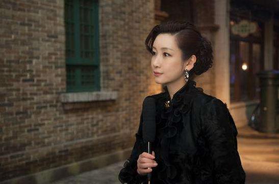 三本宠到极限的民国甜宠文，别样的民国风气，好看到停不下来！