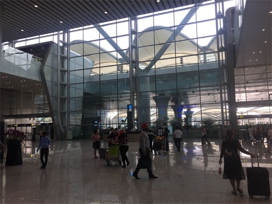 国内最新最美空港——广州白云机场T2航站楼