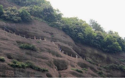 蜀道难，难于上青天—剑门关