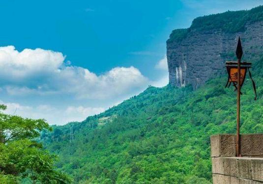 蜀道难，难于上青天—剑门关