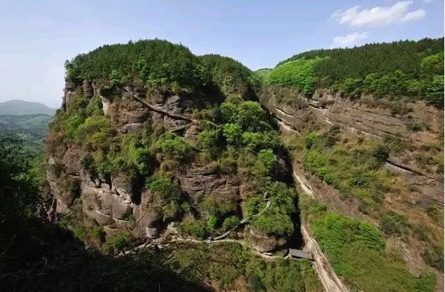 蜀道难，难于上青天—剑门关