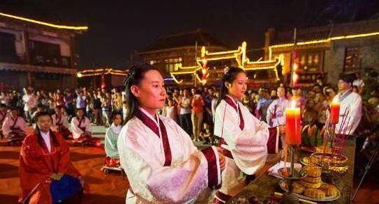 中秋节是怎么过的作文