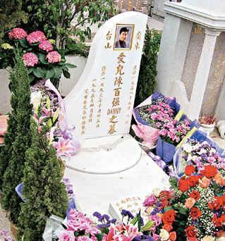 黄家驹，张国荣，邓丽君，梅艳芳，陈百强，他们是怎么死的