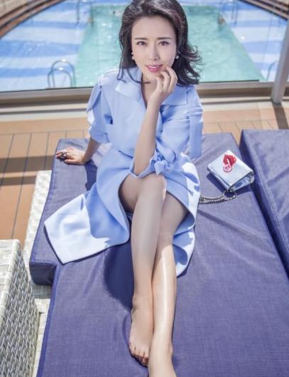 颜丹晨的老公叫什么 颜丹晨和老公怎么认识的