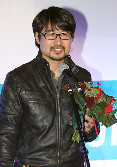 张哲洙个人资料写真作品