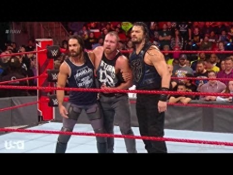 盘点今年全球摔迷最喜欢的五段WWE视频 罗曼&赛思救院长只排第四