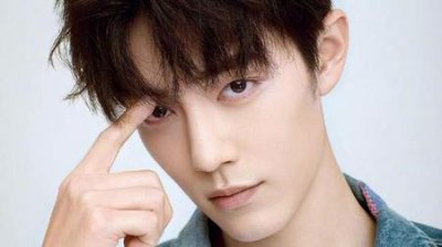 ​肖战的家境是什么样的?(家虽然不富裕但很温暖)