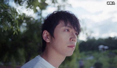 ​白客新女友居然是她她又是谁呢？是你万万想不到的那个人