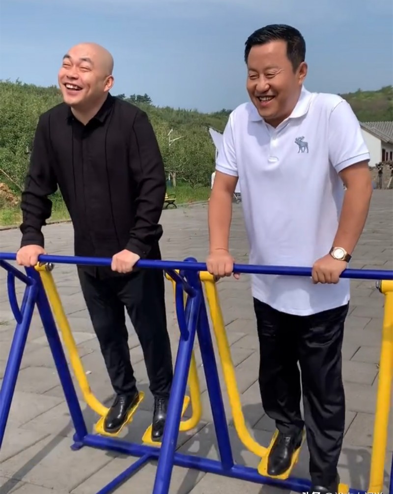 王小宝真的逝世了吗（王小宝终于走出失去大脚的悲痛）