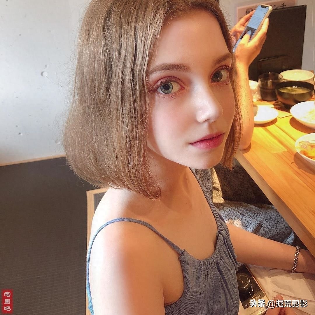 98年出生于德国Chloe，你认为是洋娃娃还是仙女？