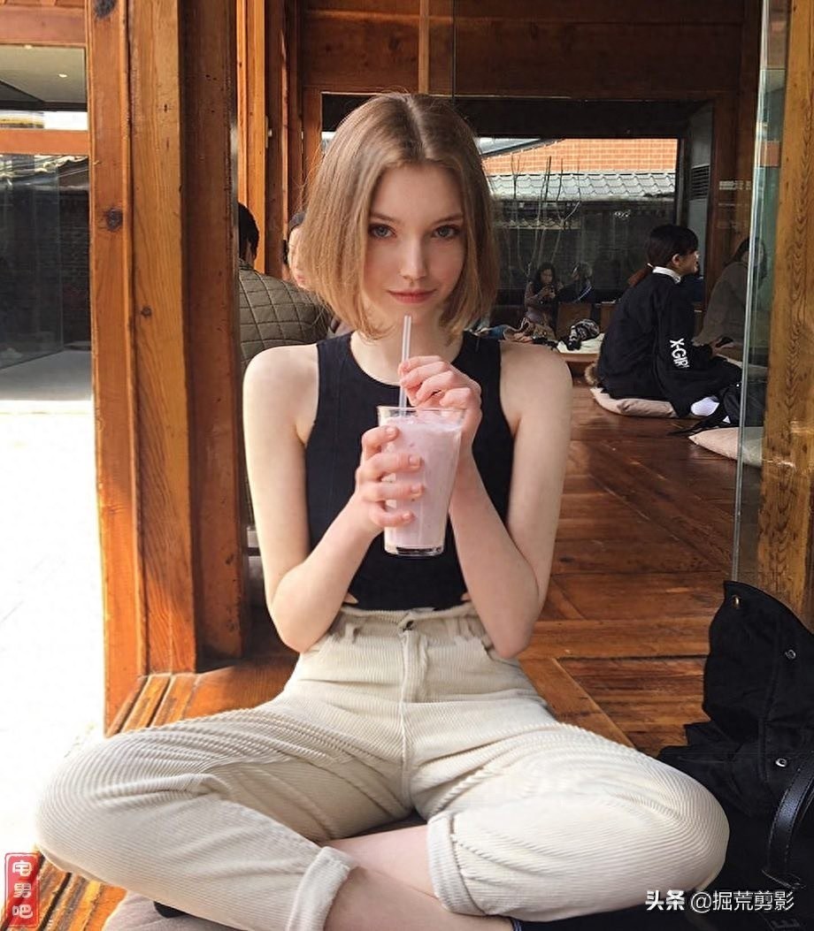 98年出生于德国Chloe，你认为是洋娃娃还是仙女？