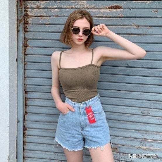 98年出生于德国Chloe，你认为是洋娃娃还是仙女？