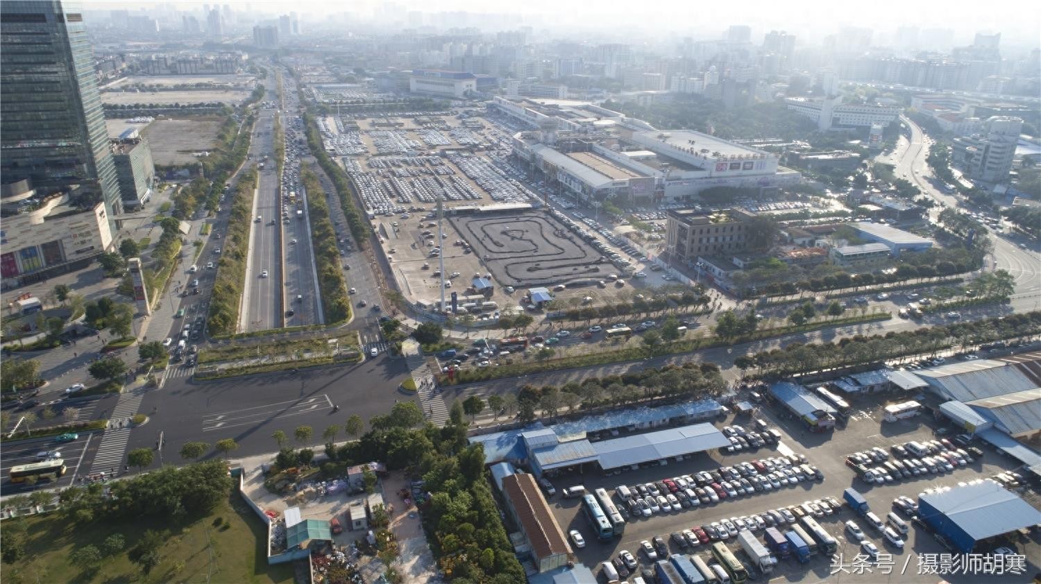 5号停机坪快成巨型停车场,昔日这可是广州国际机场哦