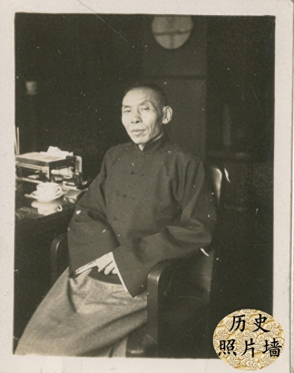 上海青帮三大亨老照片：图六是杜月笙，图八投靠日本沦为汉奸