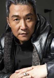 ​赵燕国：走红后娶瑞典妻子，如今恩爱25年生下混血女儿