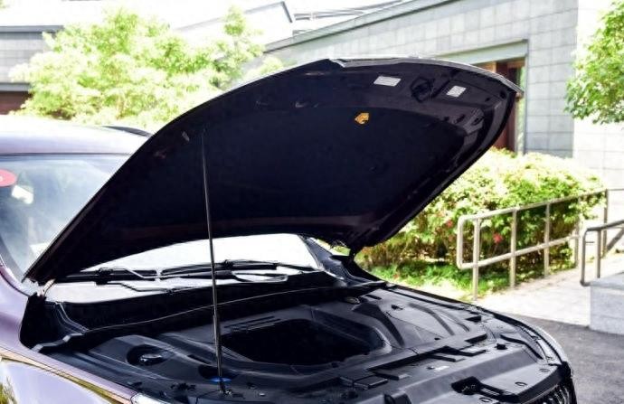 军工品质猎豹汽车全新旗舰SUV-Mattu外形霸气，售11.68万起，值吗