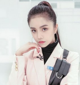 ​青春有你安崎微博年龄介绍被赞誉小蔡依林实力颜值很可