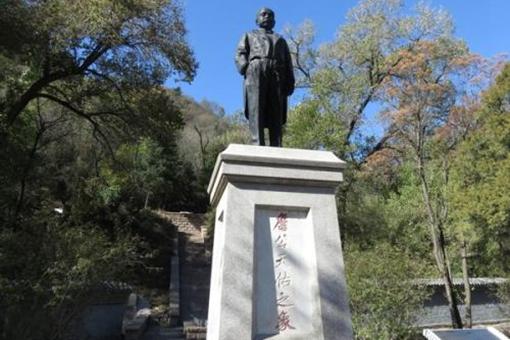 铁路专家詹天佑有哪些突出事迹？詹天佑个人资料介绍