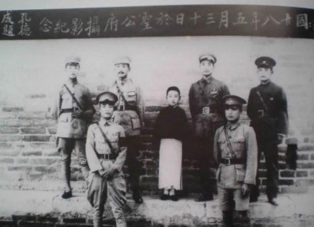 末代衍圣公,拒见胞姐,家乡带孔府家酒去,说这不是我们孔家的酒