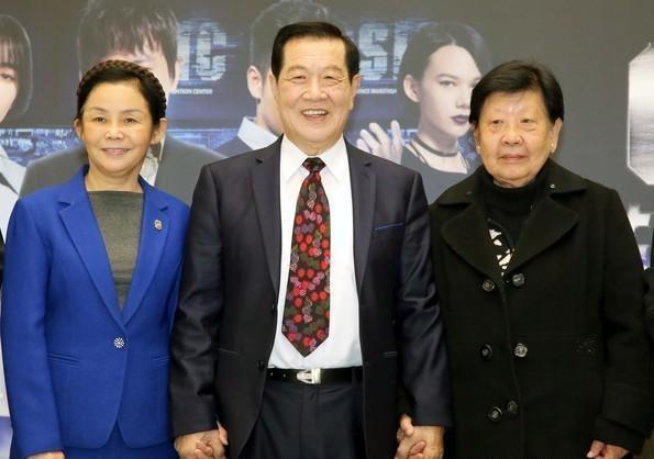 李昌钰带新婚妻子现身,小他18岁,蔡淑臻:我才知道