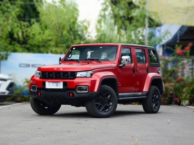 北京BJ402025款5座成交价格最低是多少钱？-