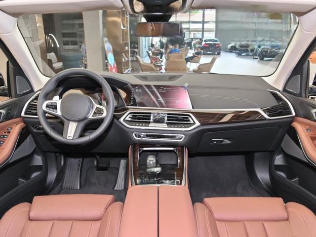 宝马X52025款多少钱能落地?-