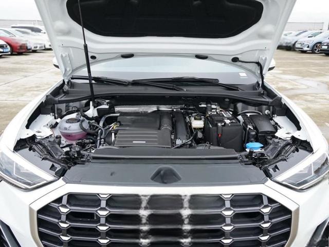 奥迪Q32025款国VI最低多少钱？奥迪Q3买车价-