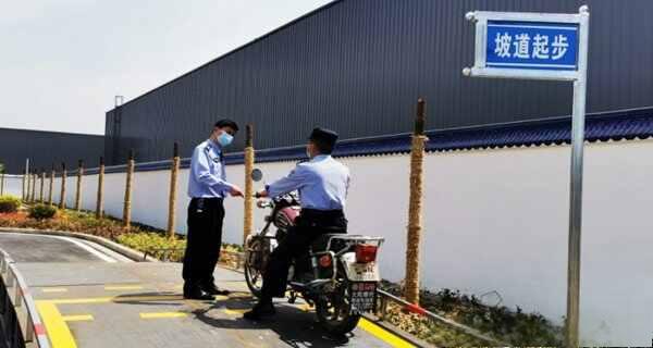 办摩托车驾驶证要多少钱？代办摩托车驾驶证700元吗-