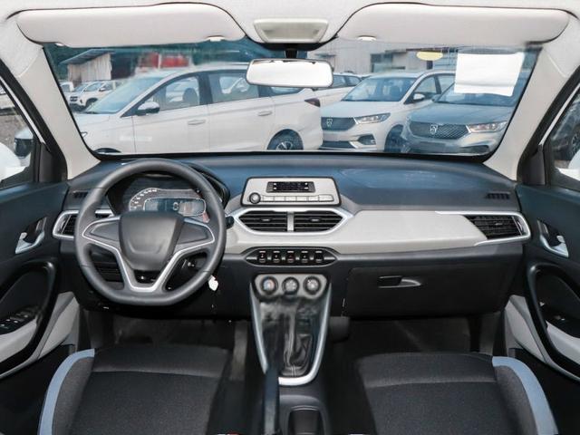 宝骏5102025款自动挡落地要多少钱？宝骏510买车价-