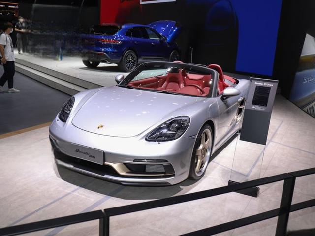 保时捷718最新款落地需要多少钱?保时捷718官方价-