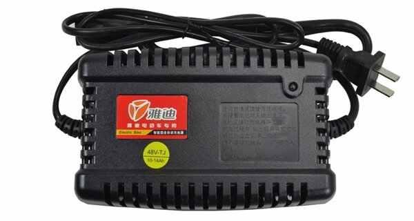 雅迪电动车原装电池什么牌子？雅迪有哪几款锂电池-