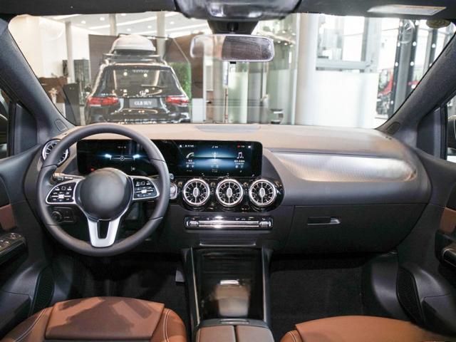 奔驰B级新款落地需要多少钱?奔驰B级报价-