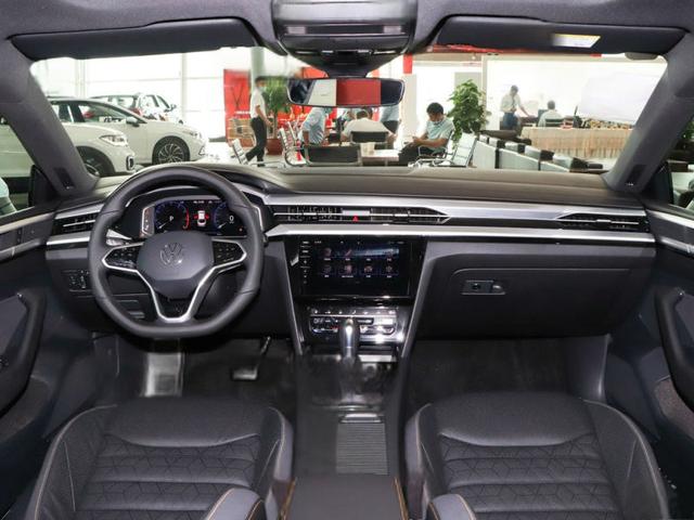 一汽-大众CC2025款2.0T落地多少钱？-