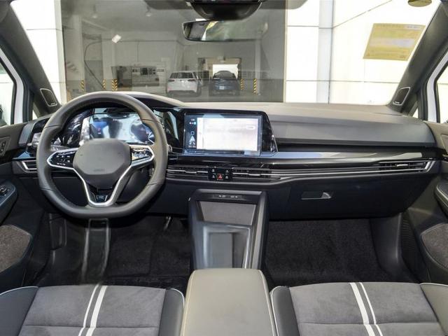 高尔夫新款落地要多少钱?高尔夫买车价-