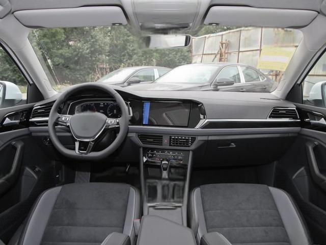 速腾新款落地价多少?-