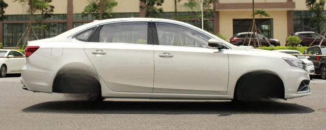 家用轿车买保险一般买几种险-