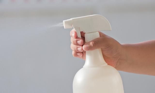 用酒精擦了煤气灶开关和锅把手会怎么样