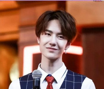 ​明星王一博的电话号码被贩卖