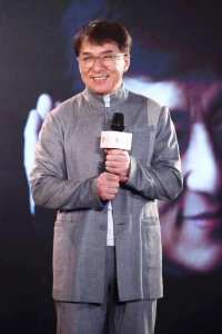 ​著名影视明星成龙，为灾区捐款献爱心