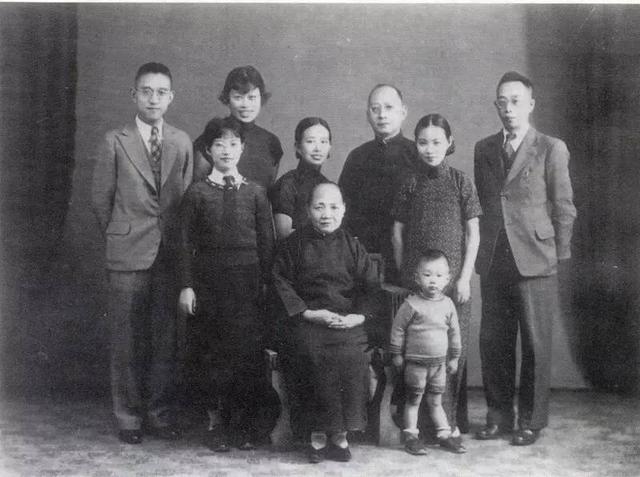 柳亚子的为人处世（柳亚子外孙柳光辽讲述柳氏家风故事）(1)