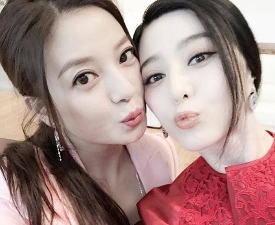 赵薇年轻时候的照片(赵薇年轻时罕见生活照曝光)