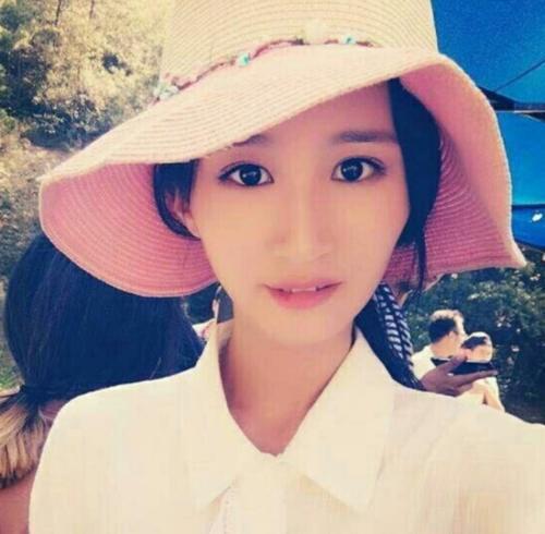 怪不得任嘉伦会娶聂欢?看到聂欢婚后的吊带照,这才是人间绝色