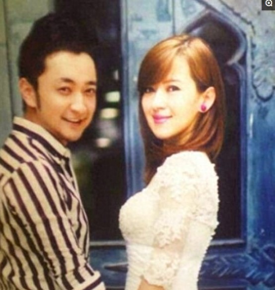 37岁央视帅哥尼格买提,老婆美得像混血女神