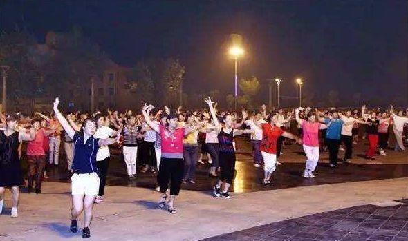 中国算不算科技发达国？外国网友这样说... | 老外看中国