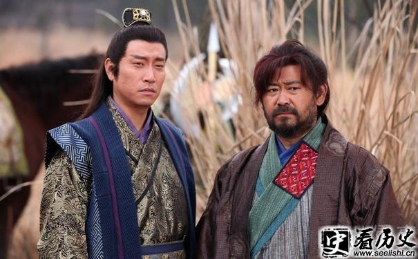 《隋唐演义》中尤俊达(左一)和程咬金剧照