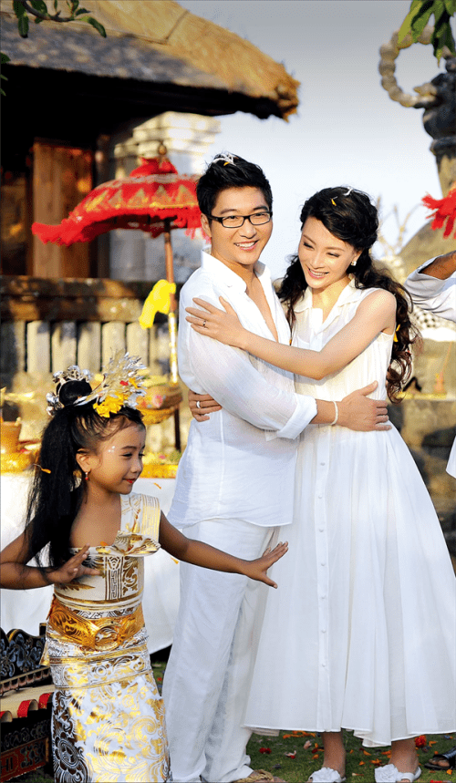 演员陈数的第一任老公是谁(陈数的感情史)