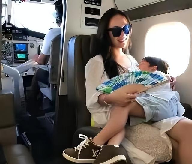 杜江霍思燕近期合影(京圈富婆霍思燕)(47)