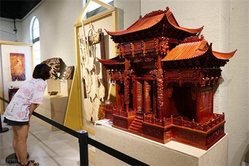 剑川木雕:中国1000多年历史国家非物质文化遗产,北京园博园展出