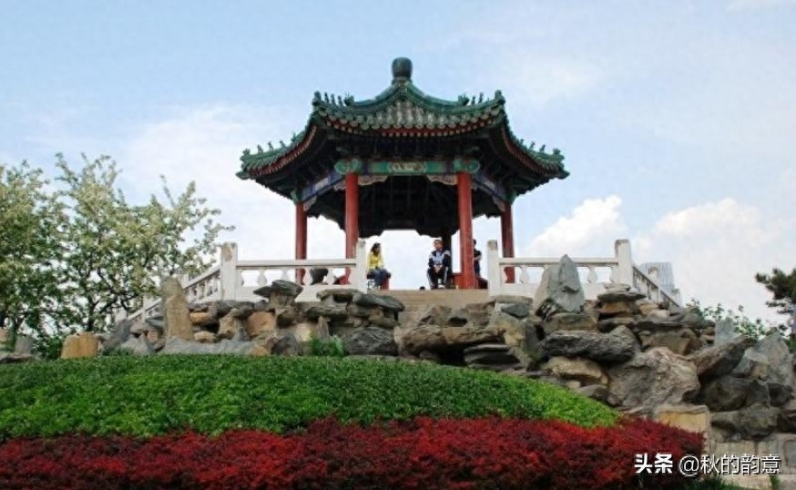 北京日坛公园，原为明清两代帝王祭祀大明之神“太阳”的处所